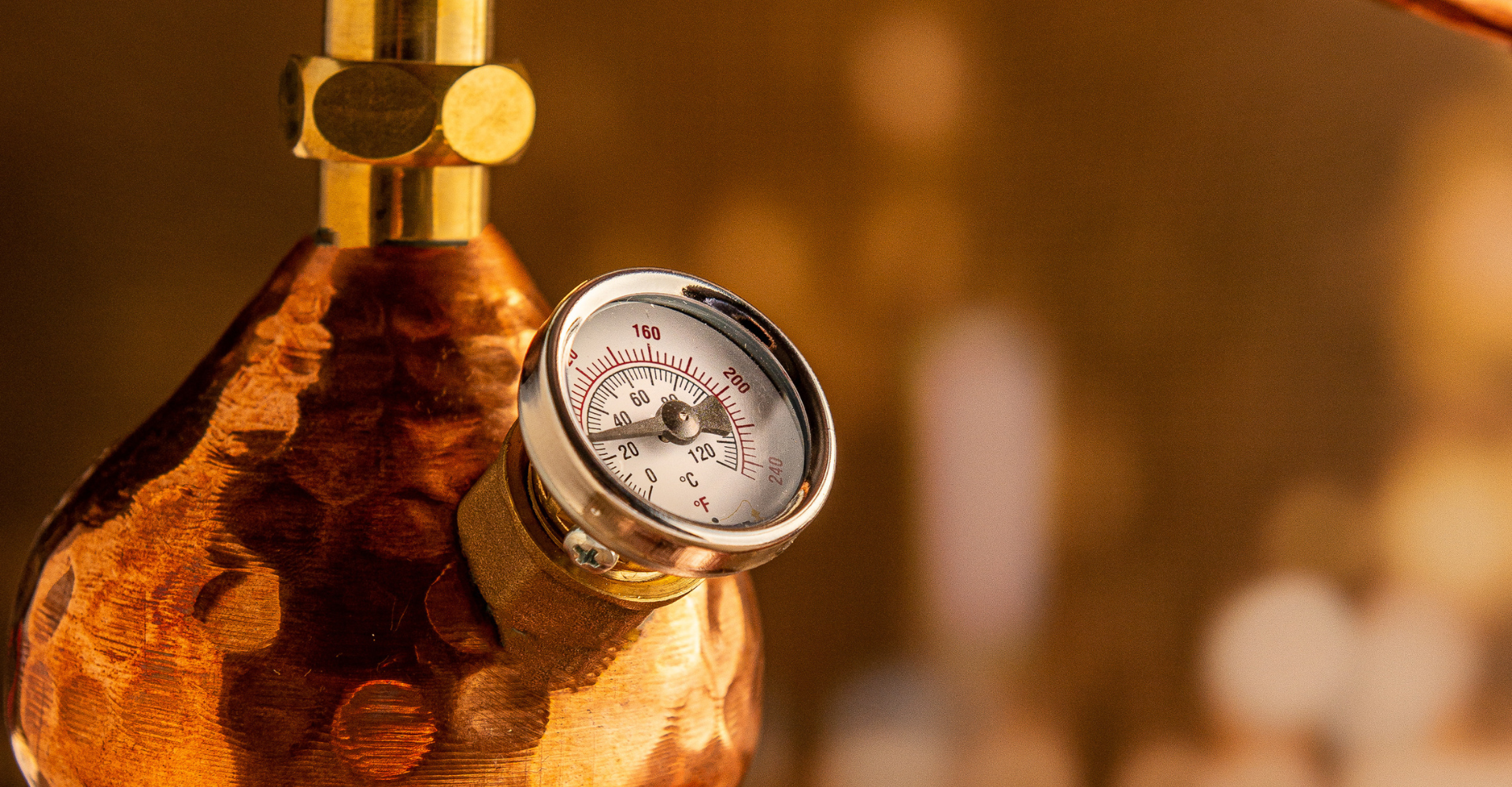 Comment fonctionne une distillerie artisanale ?